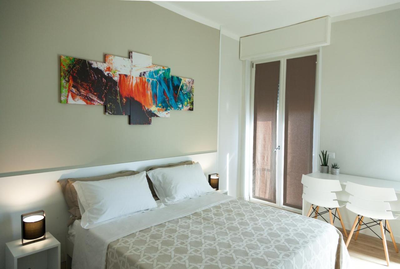 A Santa Rosa B&B Lecce Exteriör bild